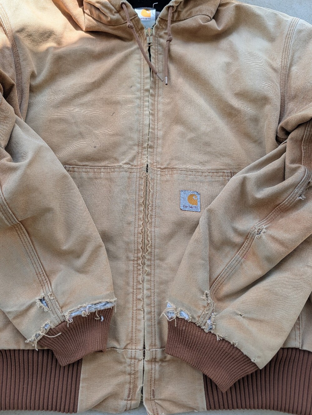 Vintage Y2K Carhartt J140 BRN Jacket Duck Hooded Lined WorkWear Thrashed USA Vtg - Picture 3 of 6